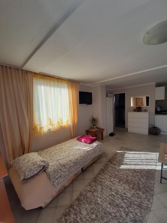 Apartman Cherry Gradac Valjevo Extérieur photo