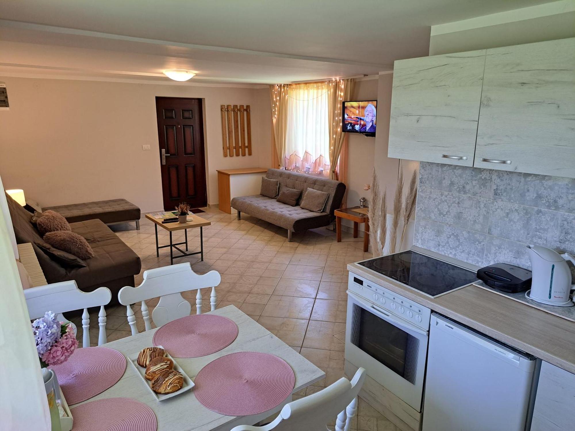 Apartman Cherry Gradac Valjevo Extérieur photo